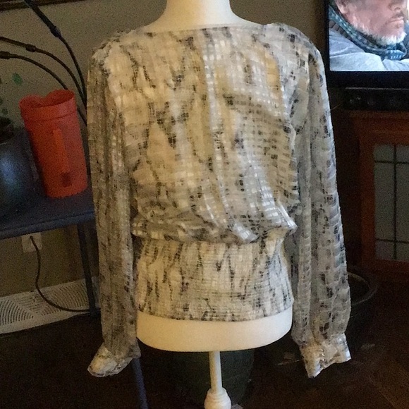 Dressy blouse - Picture 2 of 6